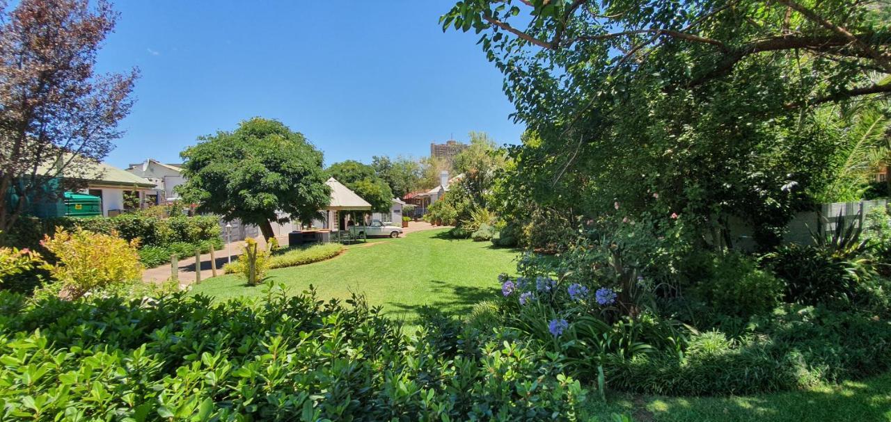 Acacia Westdene B&B Bloemfontein Buitenkant foto