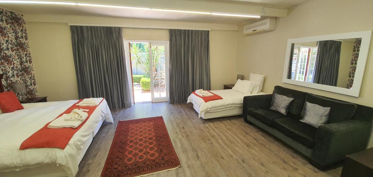 Acacia Westdene B&B Bloemfontein Buitenkant foto
